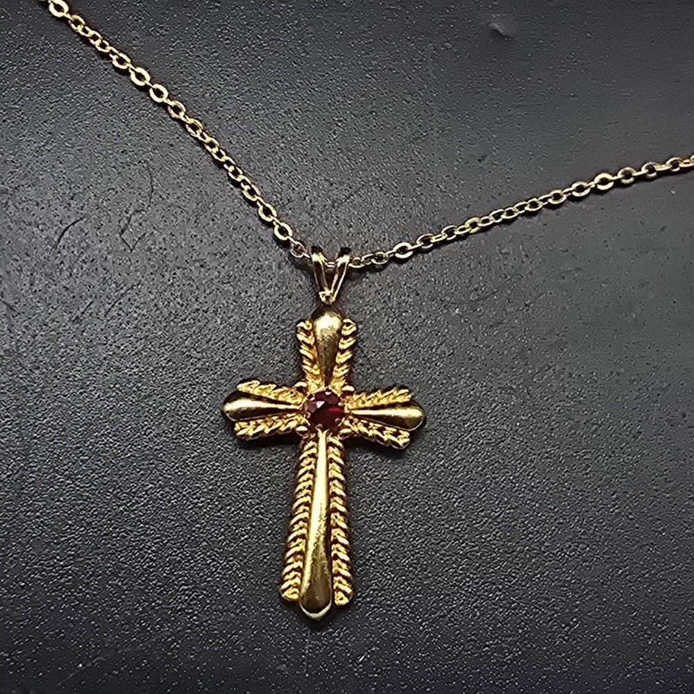 Avon Red Rhinestone Cross Necklace Pendant Gold Tone Vintage Jewelry